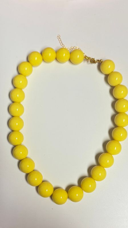 Yellow glossy necklace